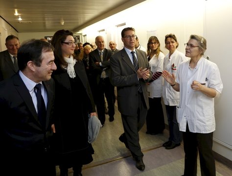 Lhopital aux petits soins pour les personnes agees